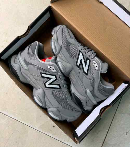 New Balanc_e 9060 Shadow Grey Castlerock