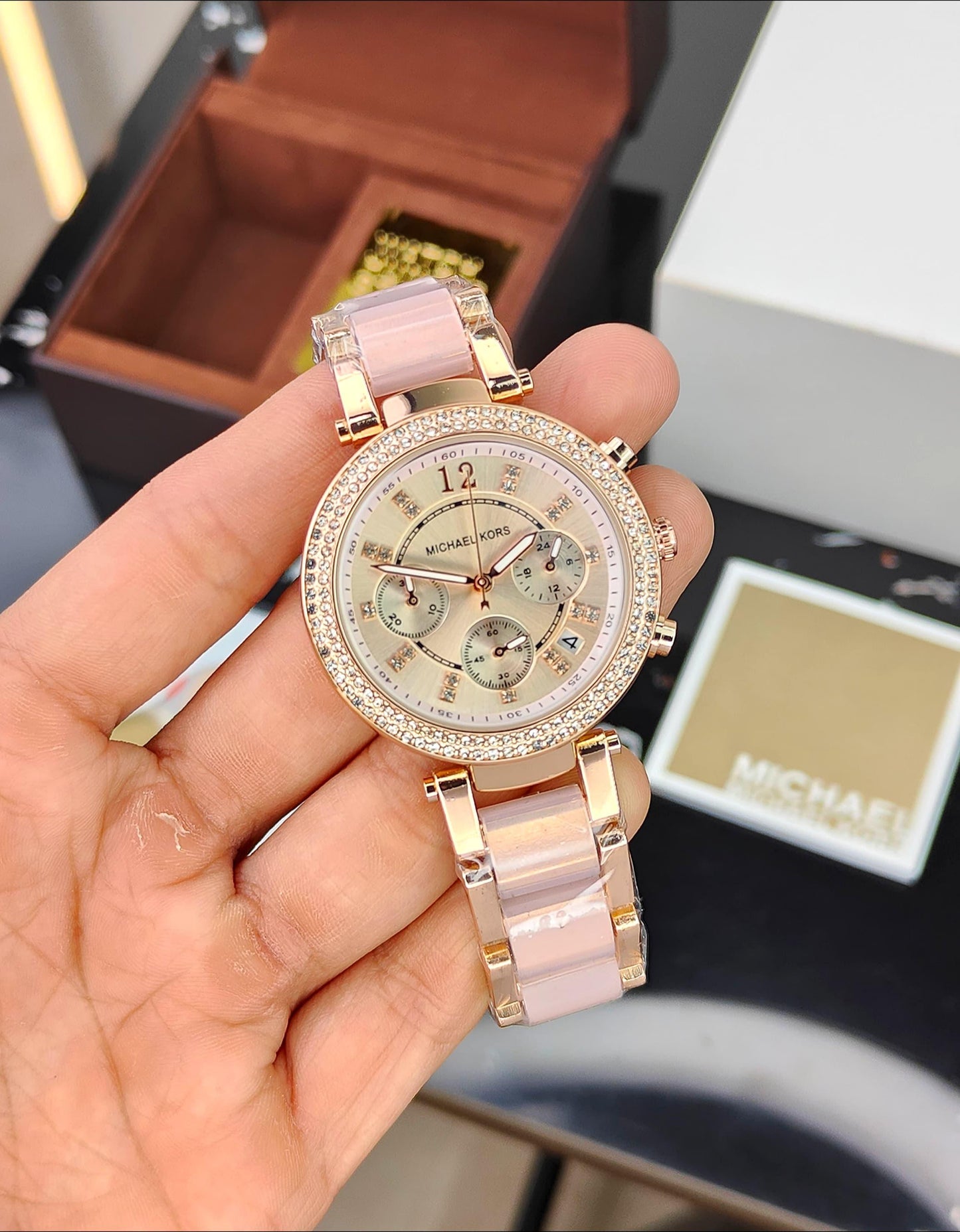 MICHAE_L KORS PARKER