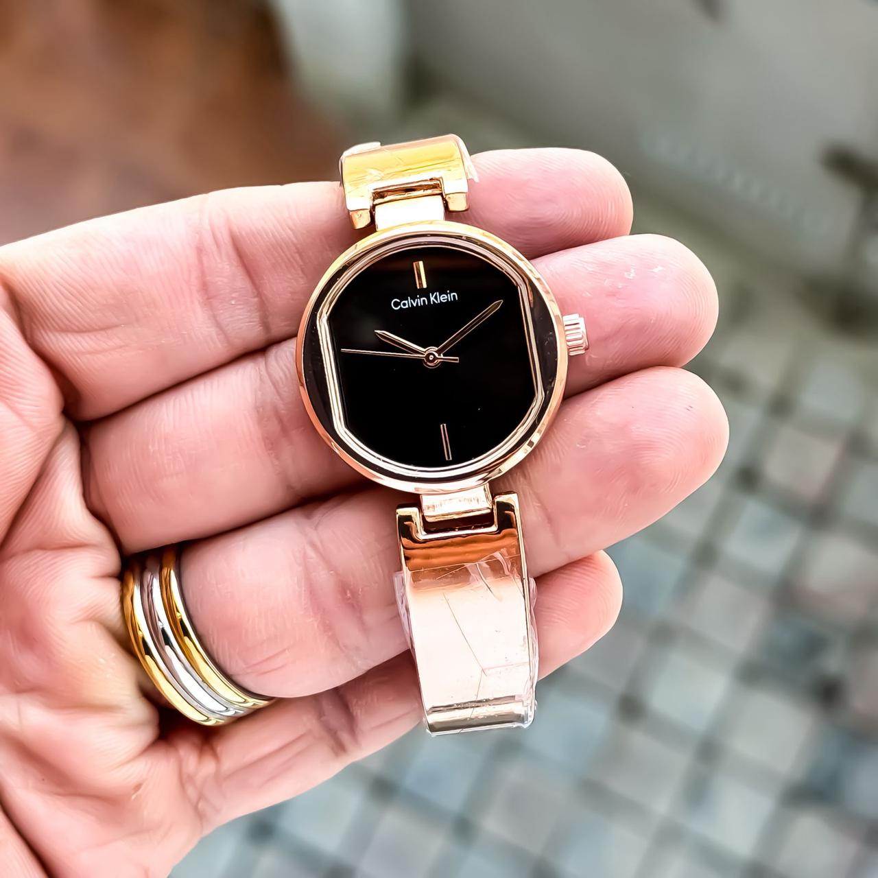 CK LADIES ROSE GOLD BLACK